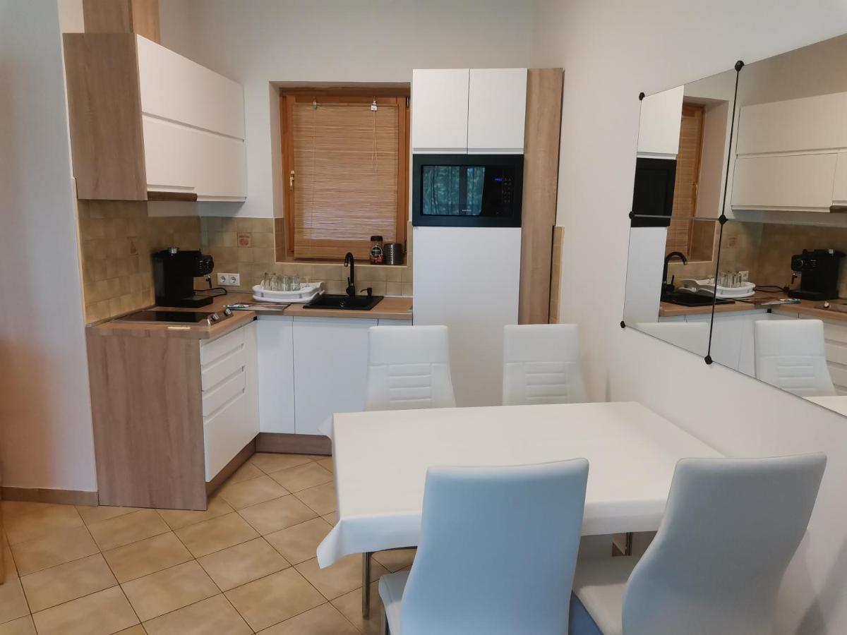 Simon Apartman Balatonlelle Exterior foto